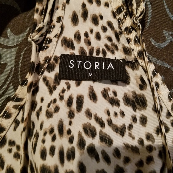 Romper - Picture 5 of 5